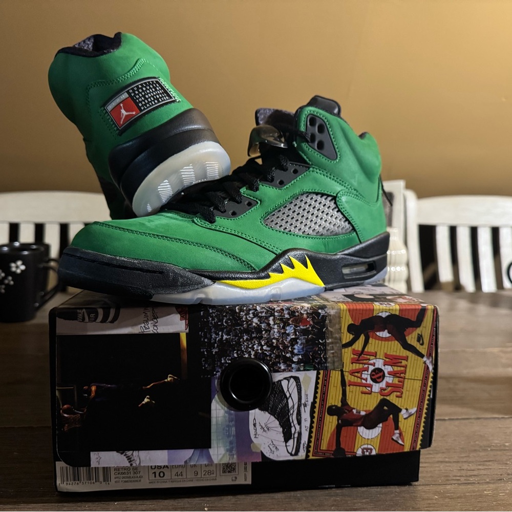 Jordan Green and Black Sneakers